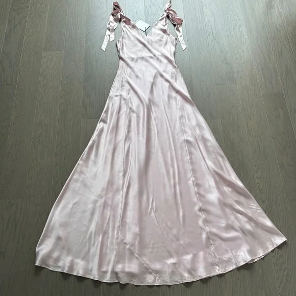 Reformation Pernille Silk Maxi Dress Tie Cherry Blossom Baby Pink MEDIUM - Picture 3 of 12